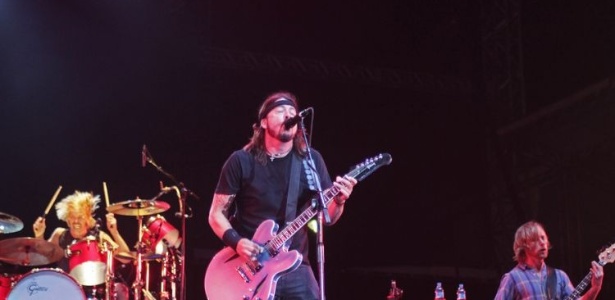 A banda Foo Fighters, que ganhou o prêmio de melhor headliner no Festival Awards, durante apresentação no Lollapalooza 2012