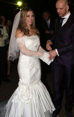 http://f.i.bol.com.br/especiais/fotos/retrospectiva-2010-casamentos_f_006.jpg?time=1292871283257