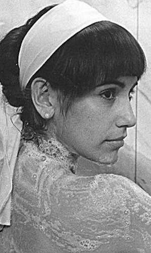 A atriz Glória Pires em cena do filme "Besame Mucho", de Francisco Ramalho Jr. A imagem é de 1987.