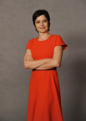 Drica Moraes é Nieta, irmã de Roberta (Gloria Pires) em "Guerra dos Sexos" (1/10/2012)