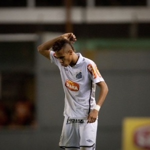 Neymar xinga o técnico Dorival Júnior na partida do Santos contra Atlético-GO após ser substituído - Ricardo Nogueira/Folhapress