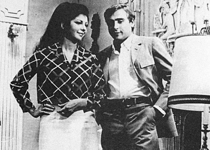 A atriz Marília Pêra e o ator Luís Gustavo em cena da telenovela "Beto Rockfeller"da TV Tupi, em 1968 - Reprodução