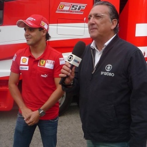 Galvão Bueno entrevista o piloto da Ferrari Felipe Massa
